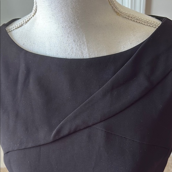 Talbot’s Elegant Black Sleeveless Dress - Picture 2 of 5